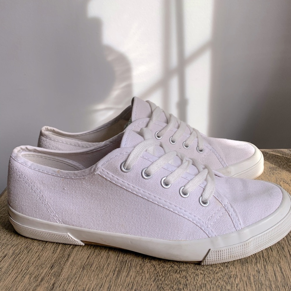 White Tennis Shoes